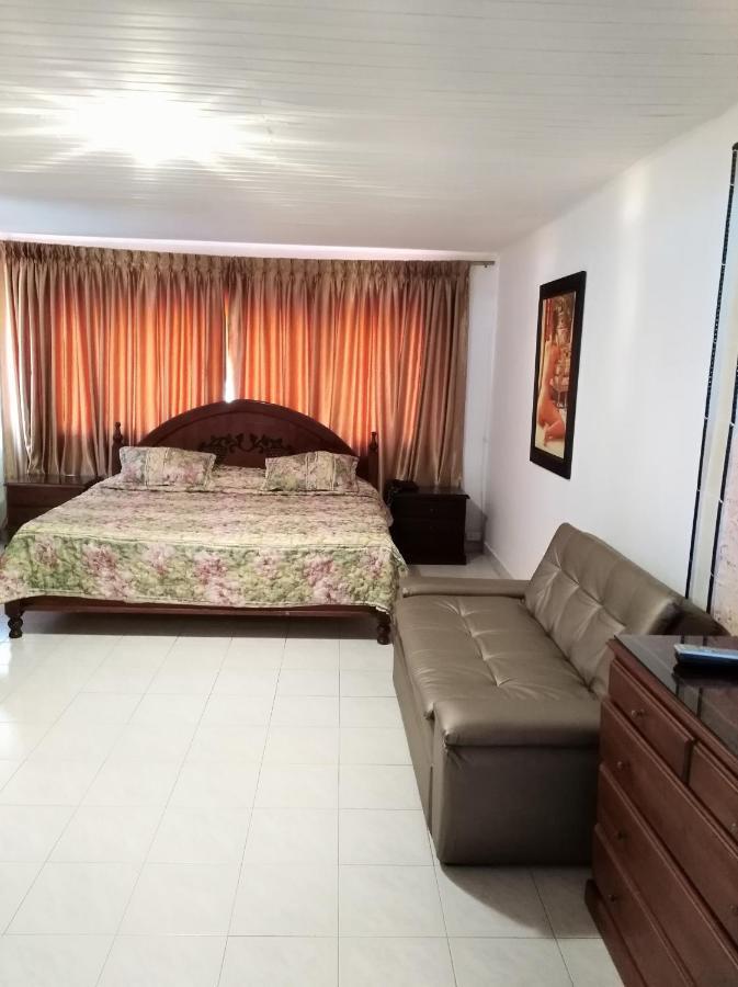 Hotel Hacienda Casa Blanca Ла-Уньон Экстерьер фото